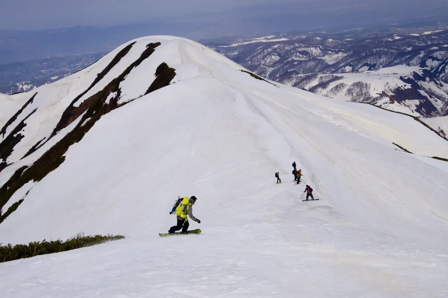 月山バックカントリーガイド | 月山ポレポレファーム【公式サイト】